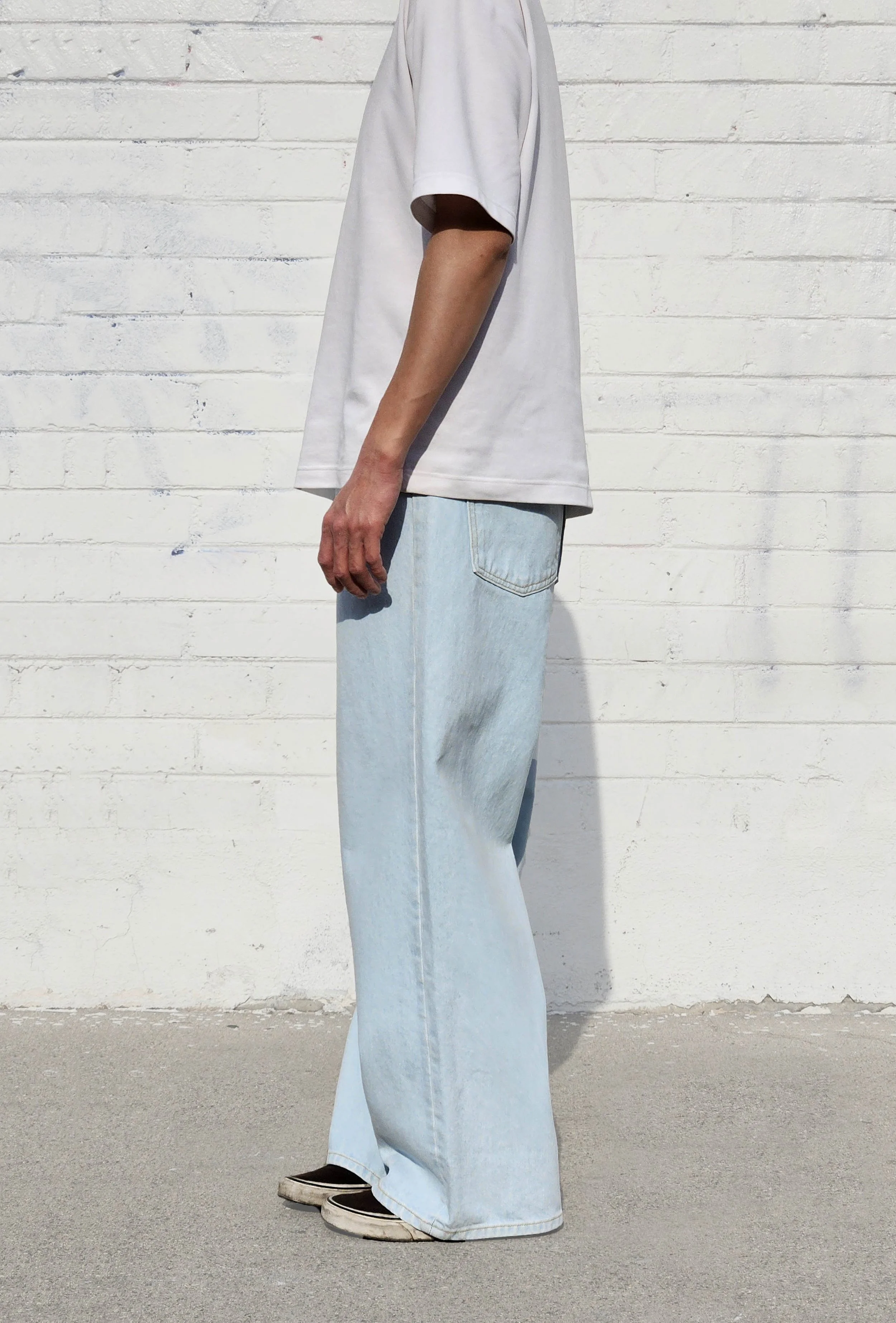 Light Blue Wash Super Baggy Jeans — Neo Blue